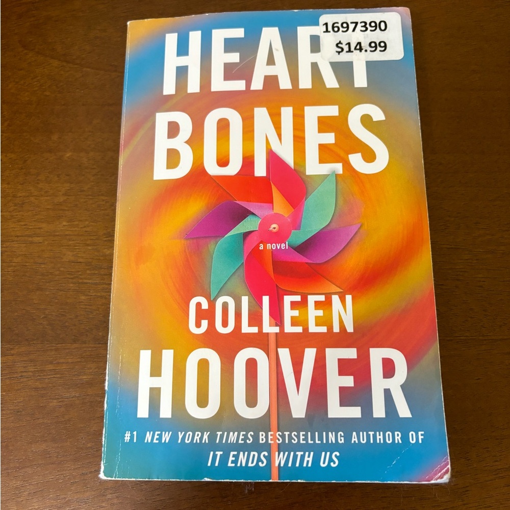 3/$20 📚 Heart Bones Colleen Hoover Paperback, Atria 2020